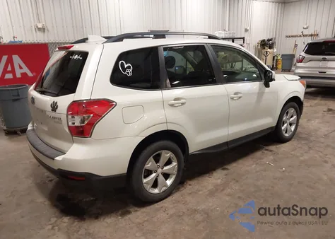2016 Subaru Forester 2.5I Premium z USA, uszkodzony, nr VIN JF2SJADC1GH446414